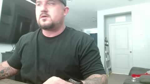 Snapshot of ilovedaddy19993433 chatting on 01-06-26, 05:16 Letsgogetit online show from 01-06-26, 05:16