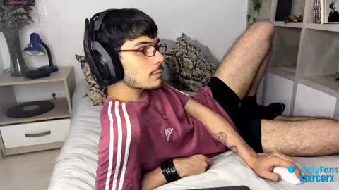 Snapshot of ilytheo chatting on 02-25-25, 02:47 Theo --- OnlyFans stxrcorx online show from 02-25-25, 02:47