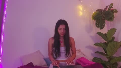 Snapshot of im__kaia chatting on 01-07-26, 01:19 Kaia online show from 01-07-26, 01:19