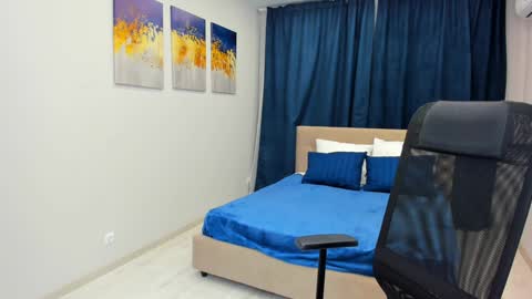 Roxy online show from 01-20-25, 01:50