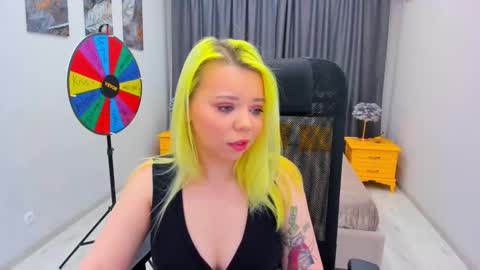 Roxy online show from 02-26-25, 09:05