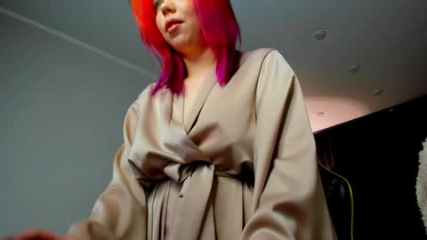 Roxy online show from 05-19-26, 07:42