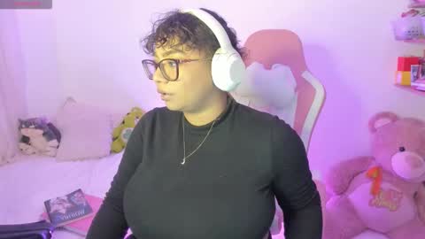 Angela online show from 10-15-25, 04:12