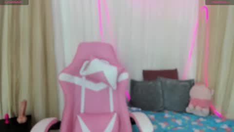 Snapshot of im_aurora_ chatting on 03-12-25, 09:56 aurora online show from 03-12-25, 09:56