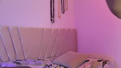 Snapshot of im_aurora_ chatting on 11-10-25, 07:46 aurora online show from 11-10-25, 07:46