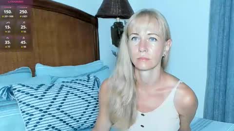 Christine -  online show from 11-10-25, 10:36