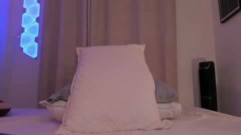 Jhonatan online show from 04-11-26, 11:09