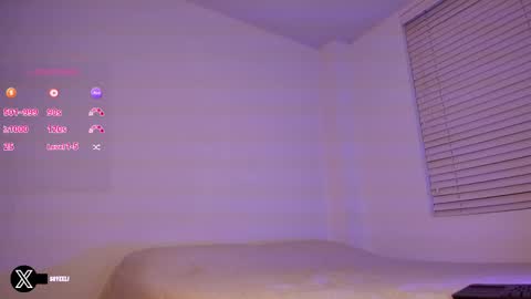 Snapshot of im_eli1 chatting on 10-25-25, 02:19 Eli online show from 10-25-25, 02:19