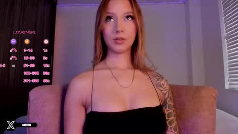 Snapshot of im_eli1 chatting on 11-13-25, 07:46 Eli online show from 11-13-25, 07:46