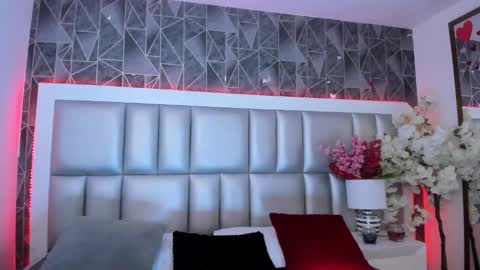  Im Gaia online show from 03-03-25, 01:20