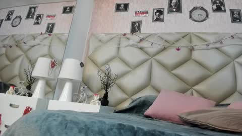  Im Gaia online show from 10-27-25, 12:20