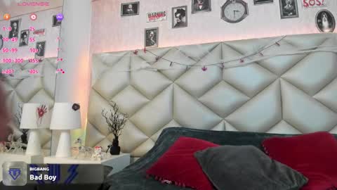  Im Gaia online show from 10-28-25, 12:09