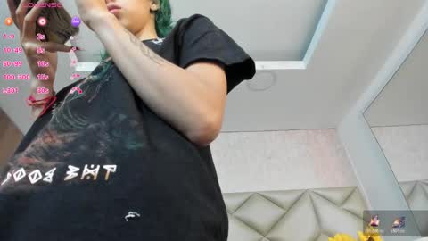  Im Gaia online show from 11-06-25, 12:06