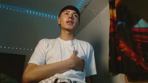 Snapshot of im_juanda chatting on 12-27-24, 11:31 im_juanda online show from 12-27-24, 11:31