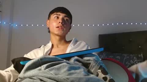 Snapshot of im_juanda chatting on 02-01-25, 10:55 im_juanda online show from 02-01-25, 10:55