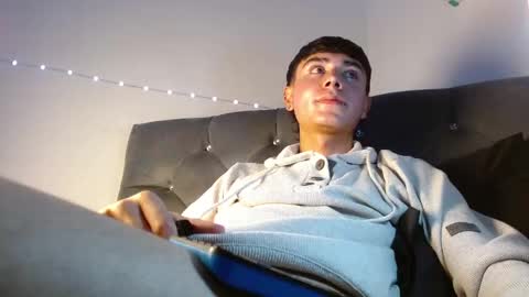 Snapshot of im_juanda chatting on 02-05-25, 01:04 im_juanda online show from 02-05-25, 01:04