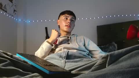 Snapshot of im_juanda chatting on 02-22-25, 10:31 im_juanda online show from 02-22-25, 10:31