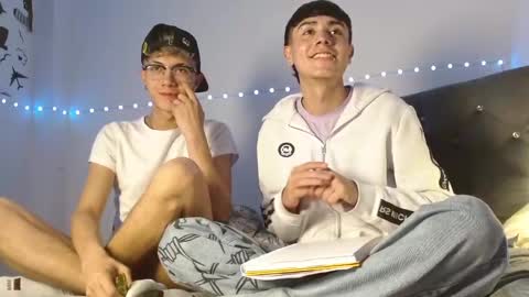 Snapshot of im_juanda chatting on 03-11-25, 04:21 im_juanda online show from 03-11-25, 04:21