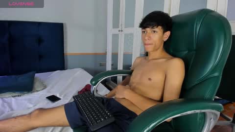 Snapshot of im_kael chatting on 02-01-25, 12:40 Kael online show from 02-01-25, 12:40