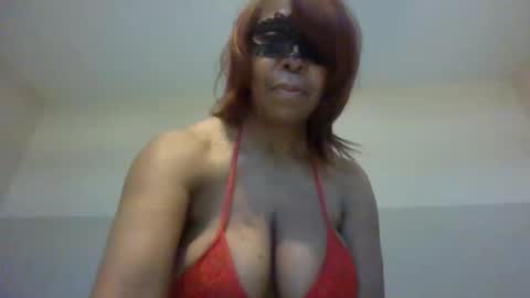 Snapshot of im_laa30z chatting on 04-21-26, 12:22 weet exy Cougar online show from 04-21-26, 12:22