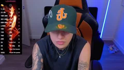 Laia online show from 11-04-25, 12:43