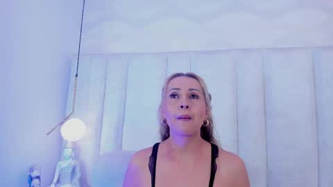 Mailyn Jung online show from 06-02-26, 12:40