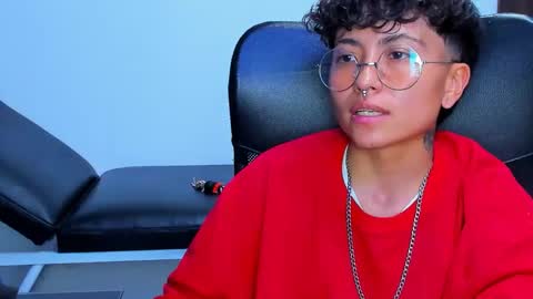 Snapshot of im_mathias chatting on 02-15-26, 08:13 mathias online show from 02-15-26, 08:13