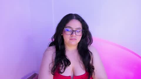 mei mei uwu online show from 10-07-25, 10:07