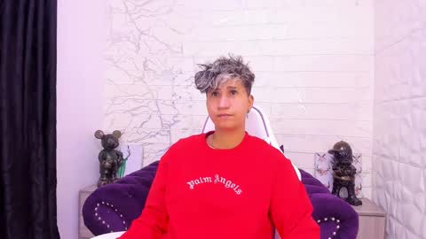 im_milan_rs online show from 02-19-25, 12:25