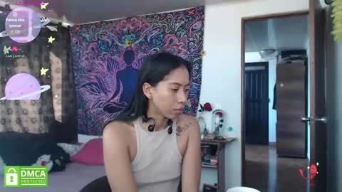 Snapshot of im_moonlight chatting on 06-27-26, 01:06 Cutie pie online show from 06-27-26, 01:06