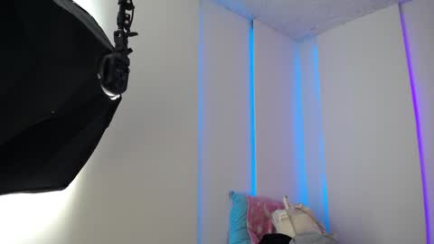 Jade Rosse online show from 03-12-26, 06:58