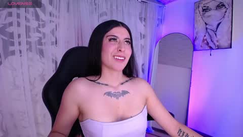 Snapshot of im_rosse_ chatting on 04-30-26, 10:03 Jade Rosse online show from 04-30-26, 10:03