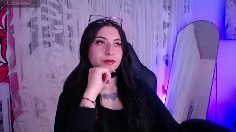 Snapshot of im_rosse_ chatting on 05-14-26, 08:37 Jade Rosse online show from 05-14-26, 08:37