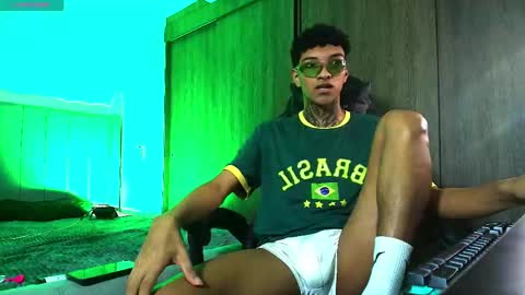 im_usuga online show from 05-18-26, 03:13