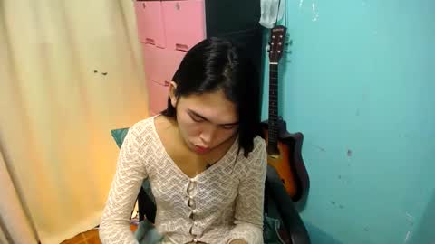 Snapshot of im_your_sexy_wifexxx chatting on 02-10-25, 06:24 Ms. M online show from 02-10-25, 06:24