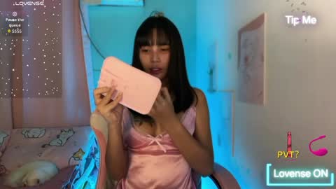 Snapshot of im_your_sexy_wifexxx chatting on 05-02-26, 08:25 Ms. M online show from 05-02-26, 08:25