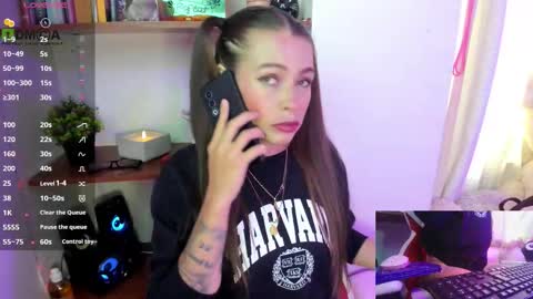 Lisa Hyga online show from 11-09-25, 07:12