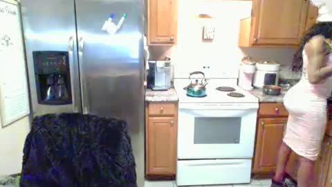 iman_love online show from 01-23-25, 11:36