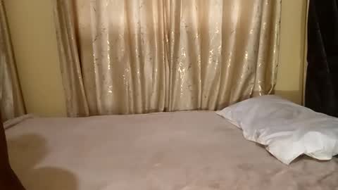 ChocobabeX online show from 11-13-25, 04:44