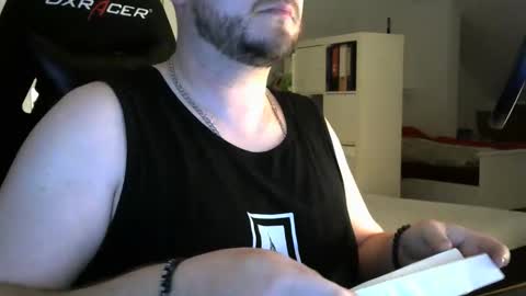 Marv online show from 11-09-25, 10:08