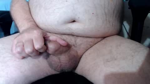 Snapshot of imbusted chatting on 10-19-25, 01:34 ImBusted online show from 10-19-25, 01:34