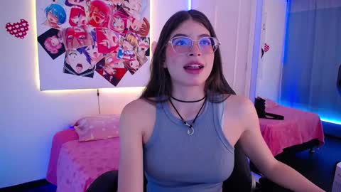 Snapshot of imchloe_ chatting on 09-17-25, 08:54 Chloe online show from 09-17-25, 08:54