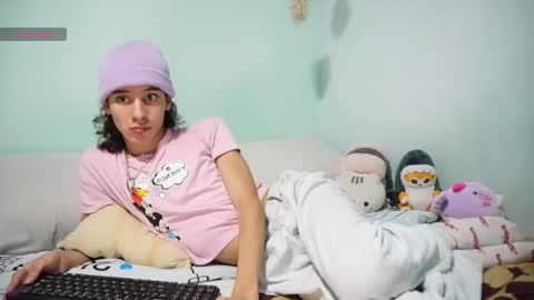 Colton Alvin Independent model online show from 01-29-25, 02:51