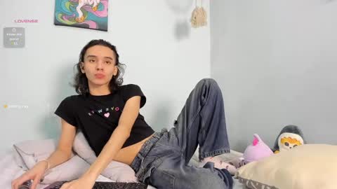 Colton Alvin Independent model online show from 02-26-25, 02:26