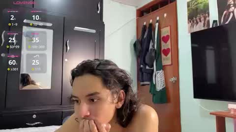 Colton Alvin Independent model online show from 09-26-25, 12:03