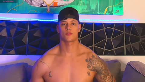 Snapshot of imconor chatting on 12-31-24, 11:49 imconor online show from 12-31-24, 11:49