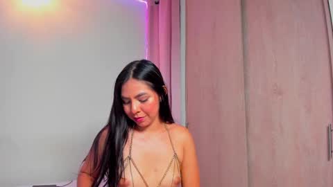 Snapshot of imdayaadams chatting on 02-21-25, 06:07 Dayana  online show from 02-21-25, 06:07