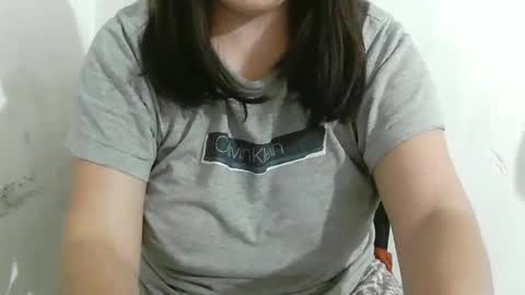 Snapshot of imfoxxy chatting on 03-29-26, 12:16 Ela online show from 03-29-26, 12:16