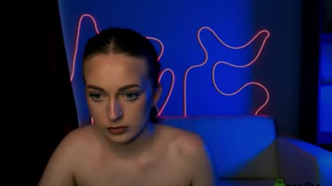 imhaileyy online show from 05-26-26, 03:08