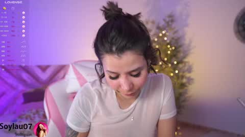 Snapshot of imjess_ chatting on 02-14-25, 03:11 imjess_ online show from 02-14-25, 03:11